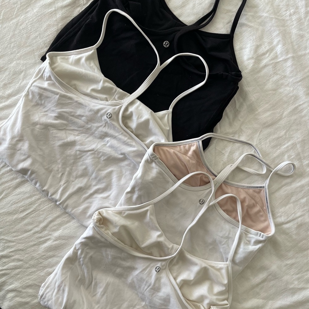 Bulk Set of 4 Lululemon Tank Tops - 3 White 1 Black - Size 6 - Preloved